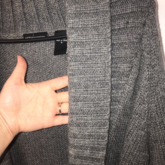 Moda International Gray Crossover Sweater w Buckle - Picture 4 of 7